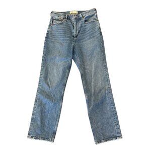 Abercrombie Ultra High Rise Ankle Straight Jean | Medium Wash | 27 Reg